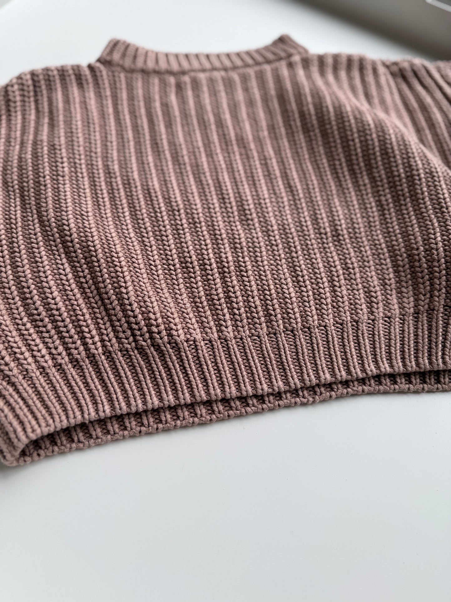 YUKI Pullover Ripp braun 80