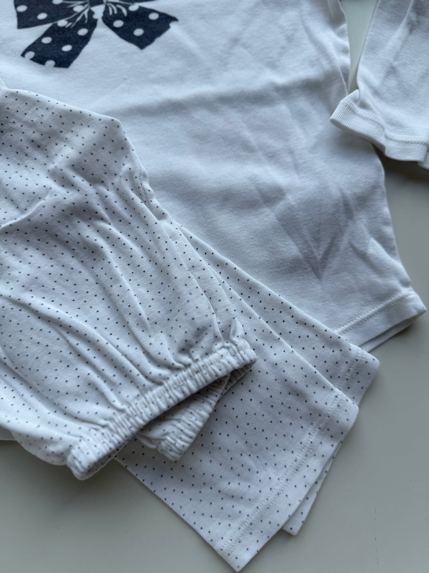 PETIT BATEAU Schlafanzug Schleife weiß 104