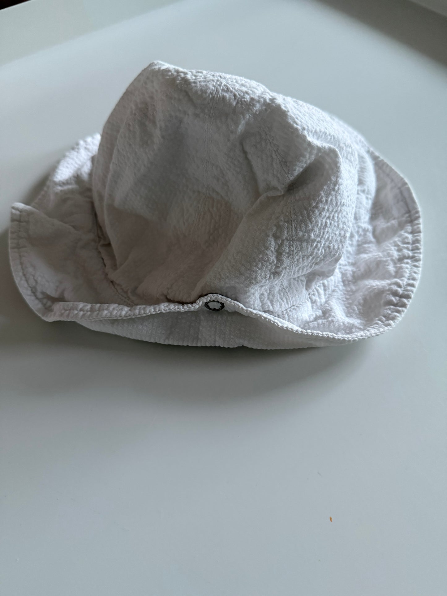 PETIT BATEAU Sonnenhut weiß 80