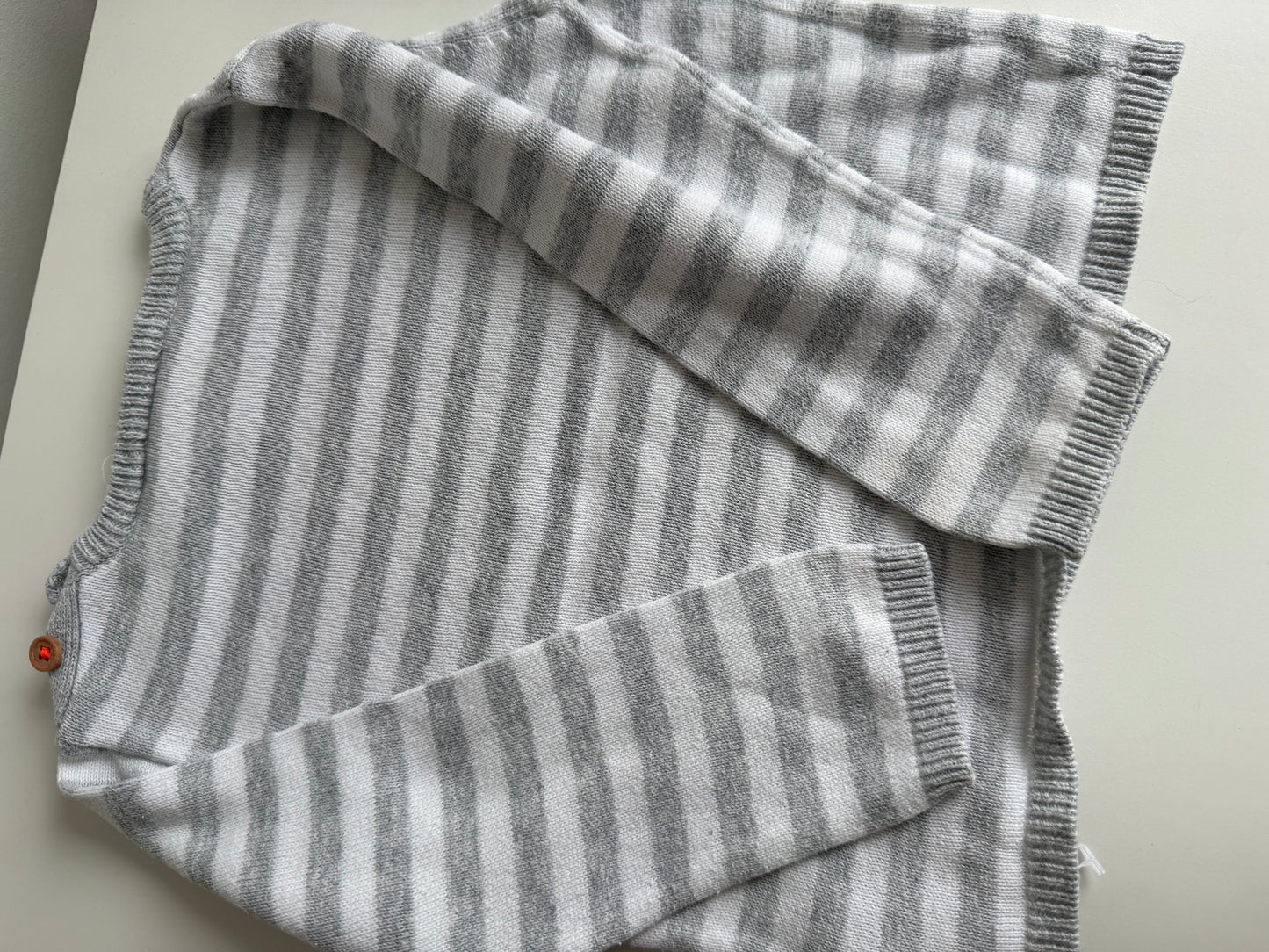 HEMA
Pullover Strick Hello grau weiß 74