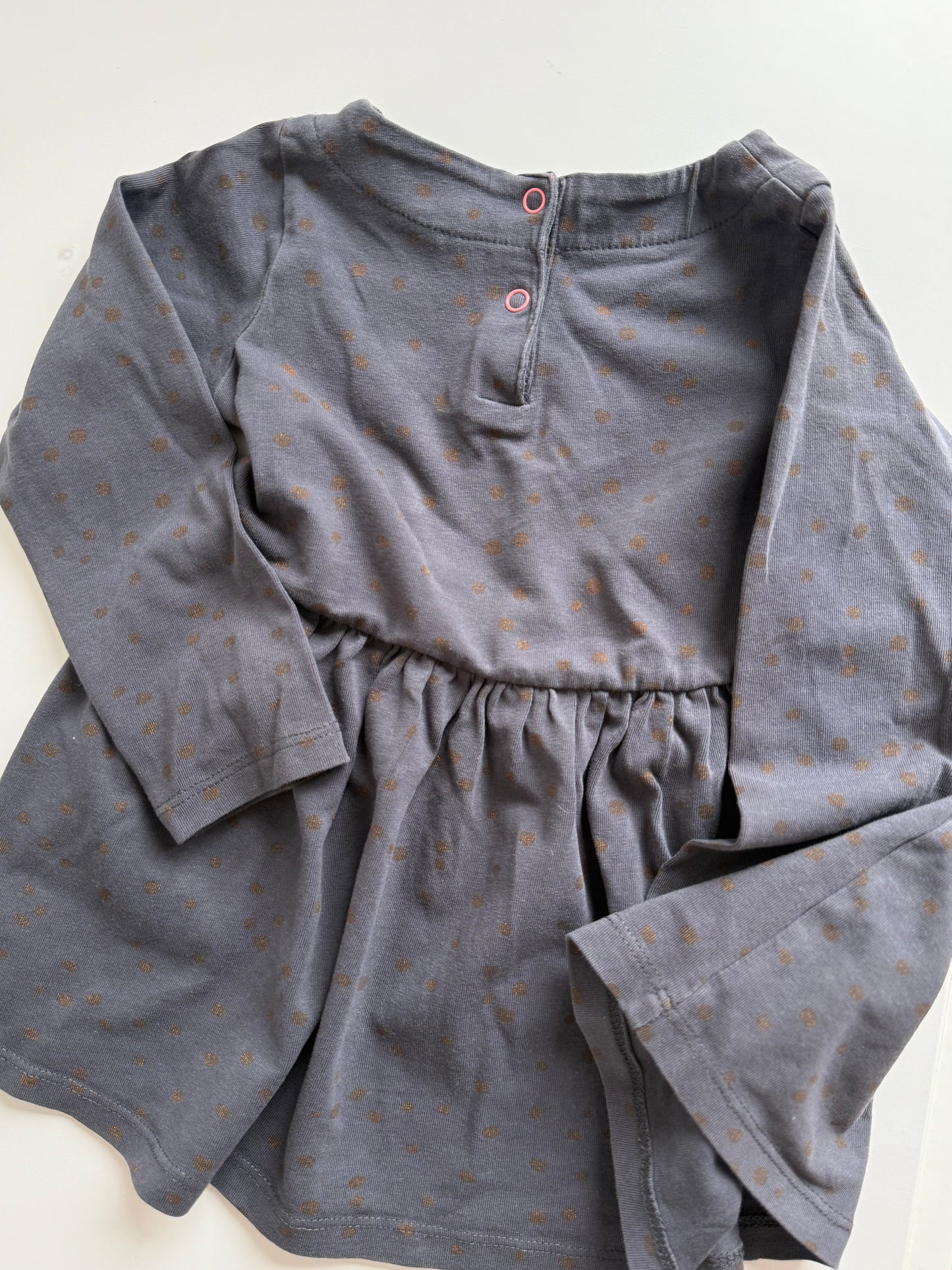 HEMA Kleid dunkelgrau neon Herz 80