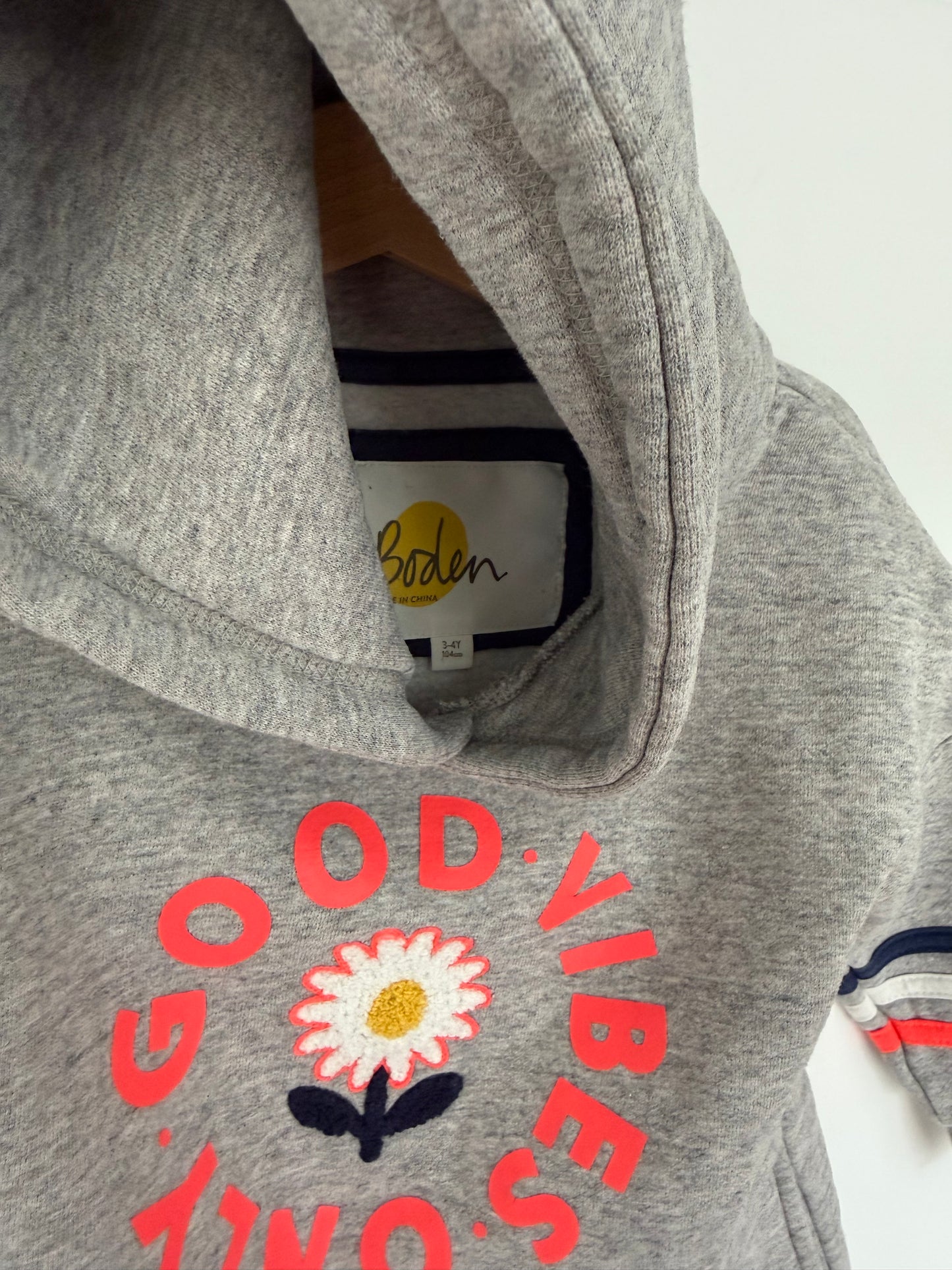 MINI BODEN Sweatkleid good vibes grau 104