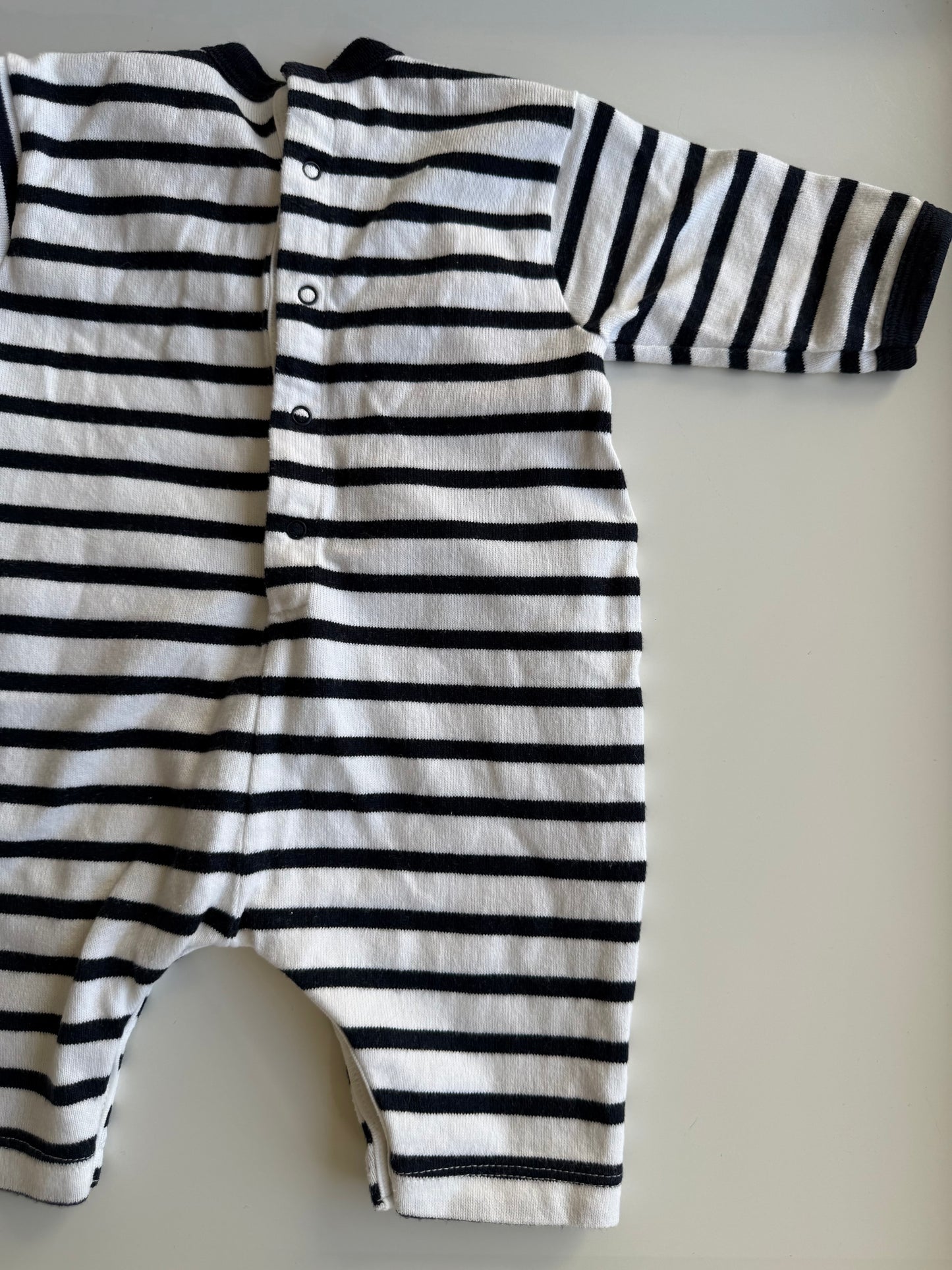 PETIT BATEAU Strampler gestreift blau weiß 56/62