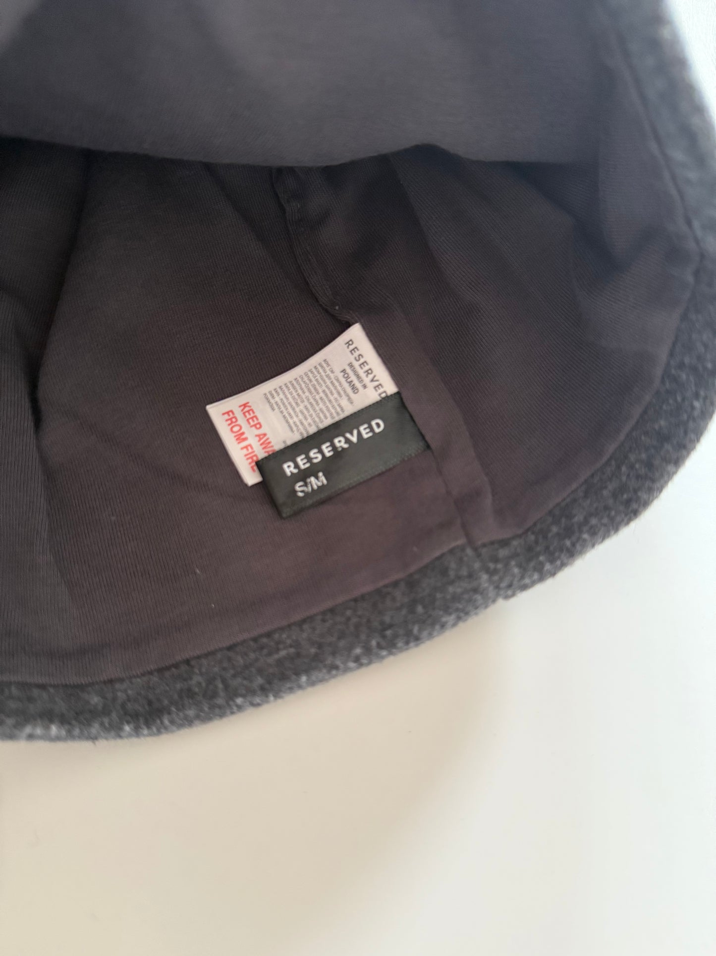 RESERVED Mütze Beanie A dunkelgrau S/M 122/134