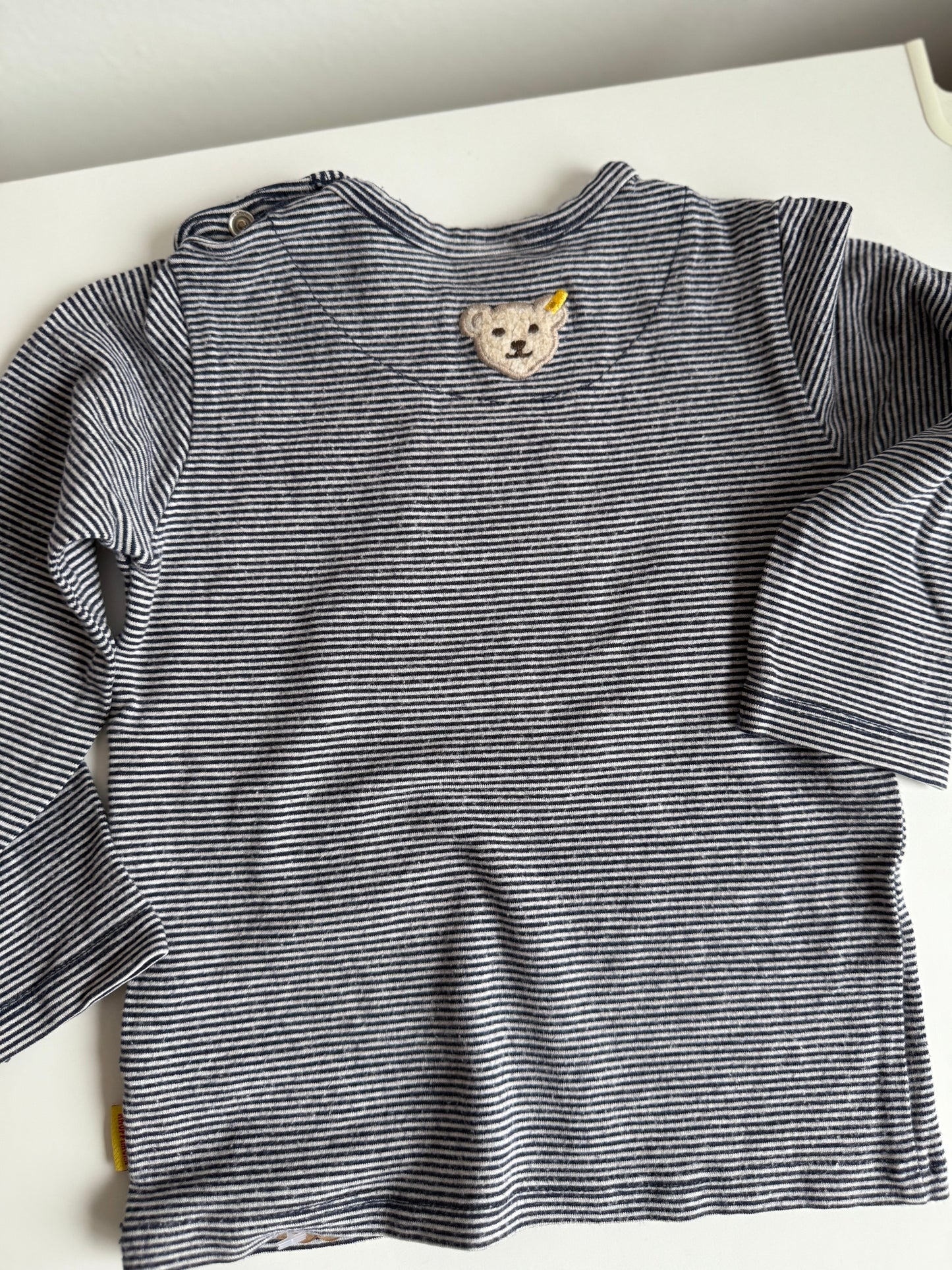 STEIFF Langarmshirt blau weiß gestreift Bärchen Pilot Flugzeug 74