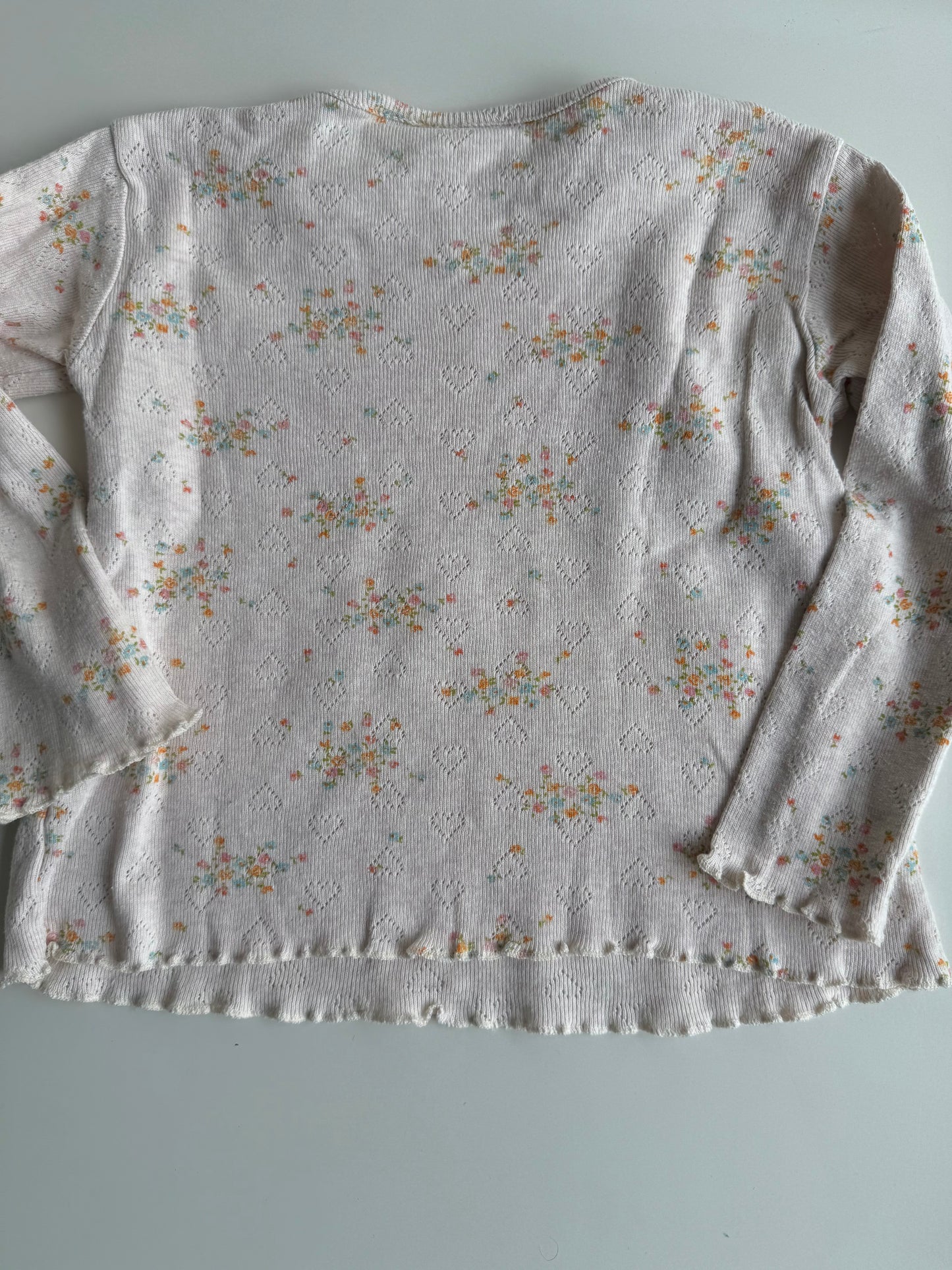 ZARA Langarmshirt Ripp beige Streublumen 98