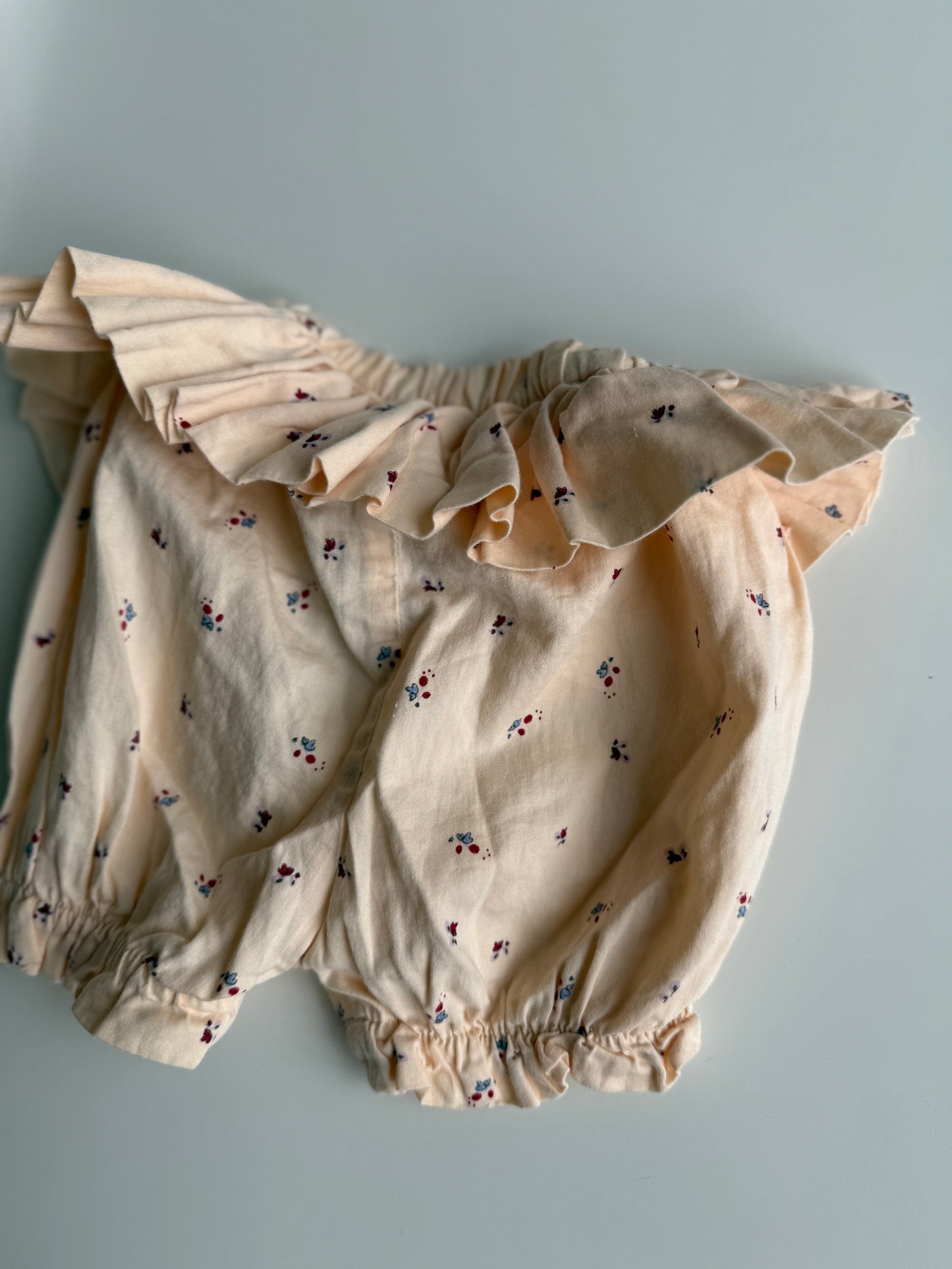 KONGES SLØJD Shorts apricot Blümchen 62/68