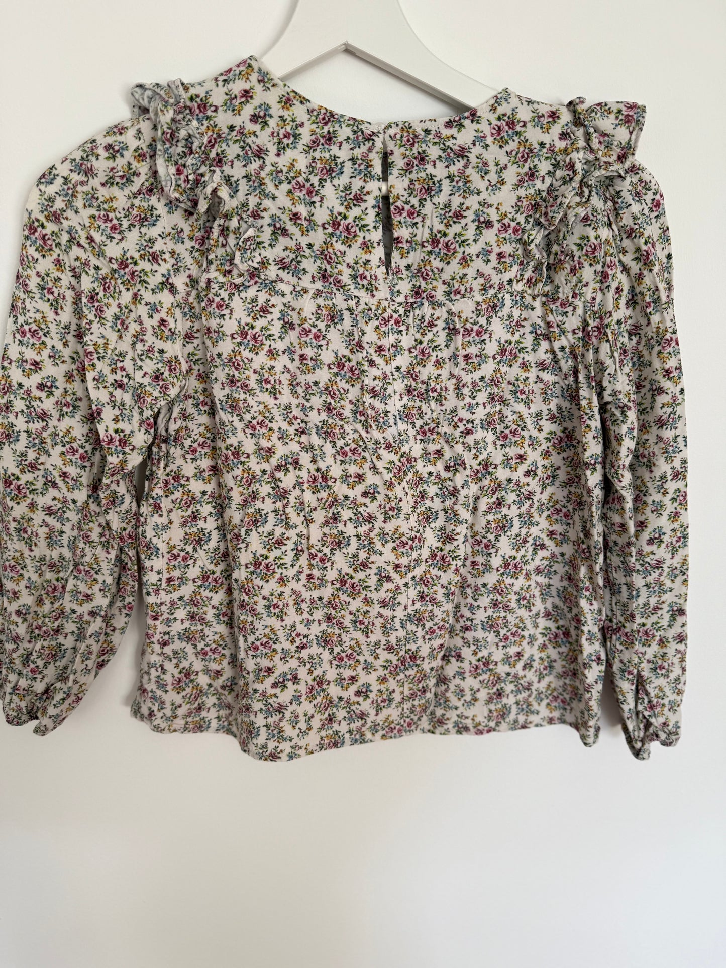 ZARA Bluse Streublumen 152