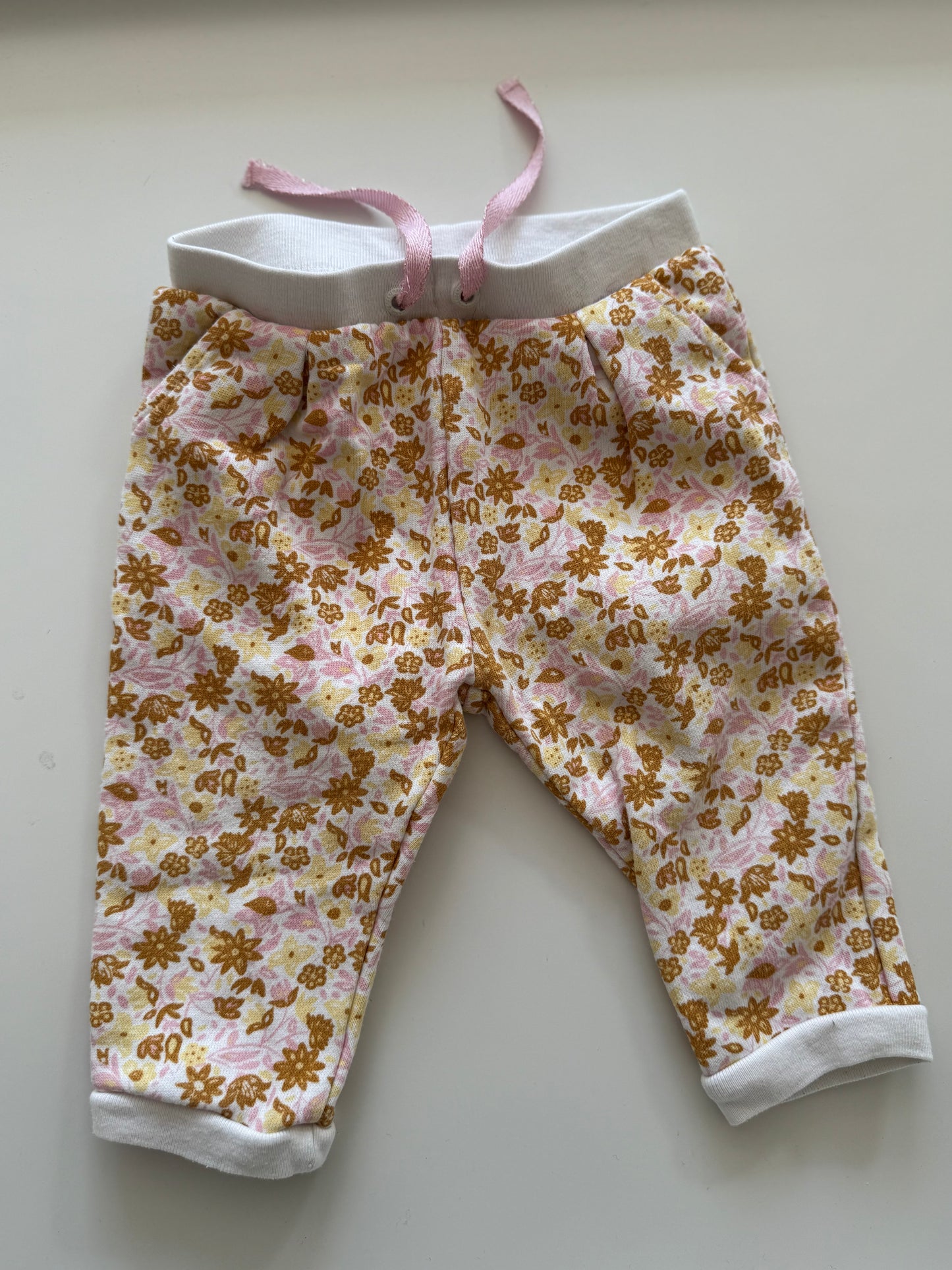 Sergent Major Hose Streublumen bunt 68