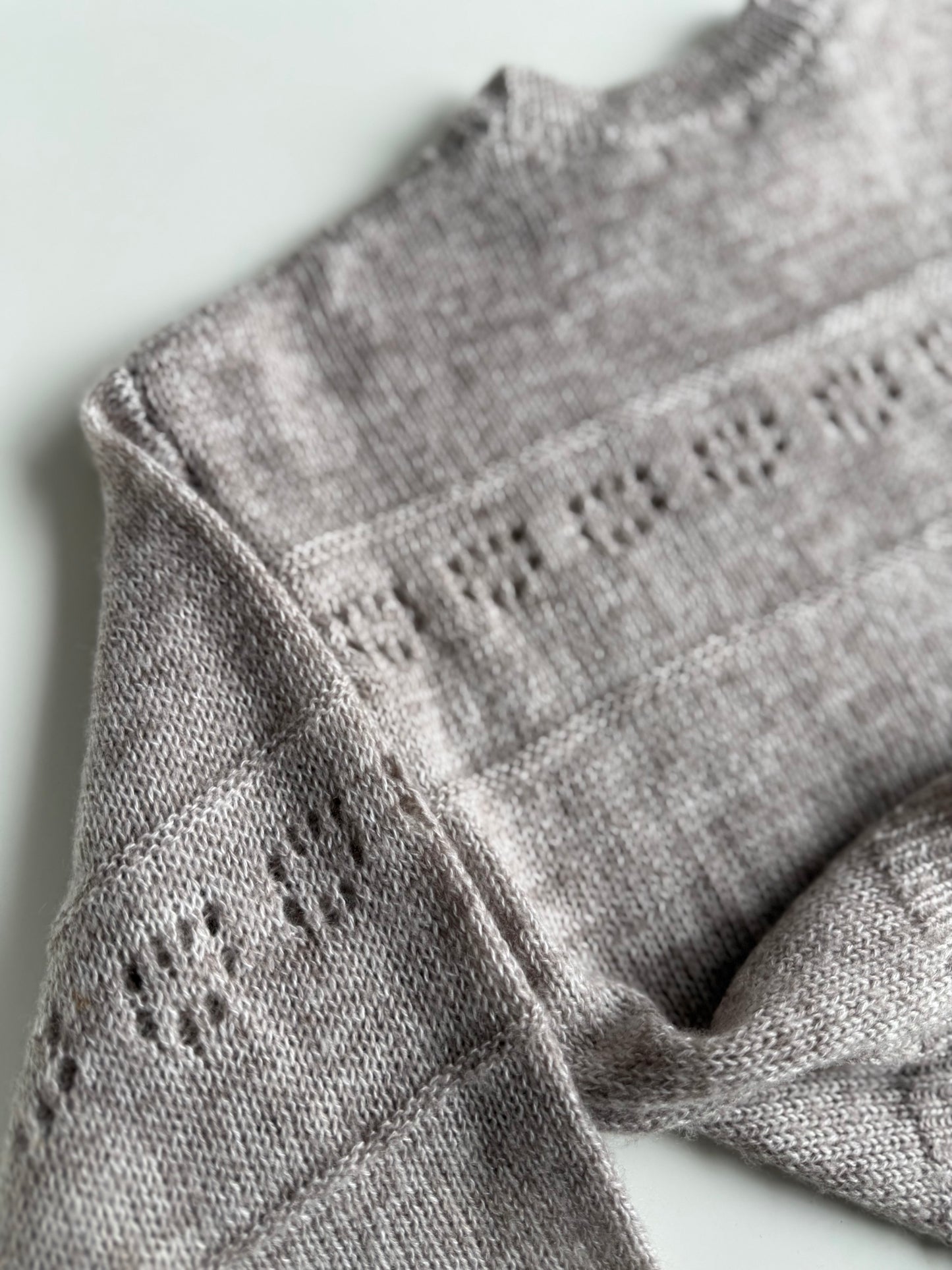 LC Kids Pullover beige Lochmuster Wolle 116