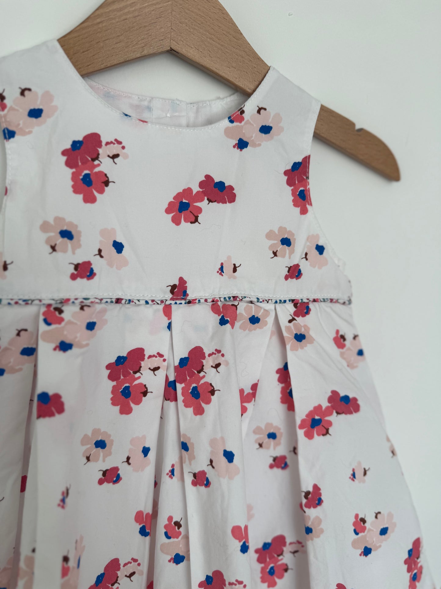 SERGENT MAJOR Sommerkleid Blumen weiß rot pink blau 68/74