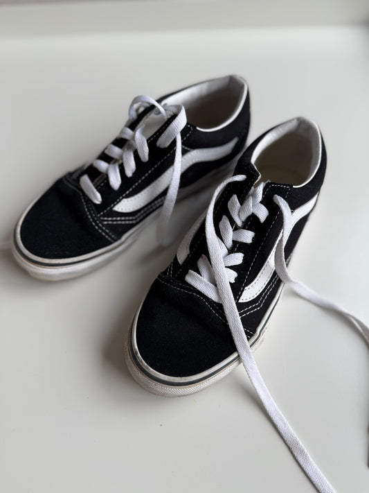 VANS Oldskool schwarz weiß 33