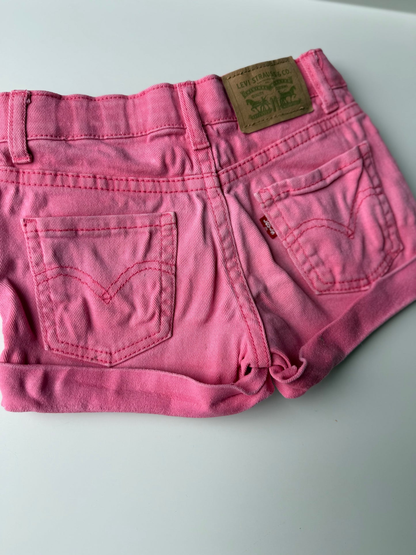 LEVI‘S Shorts kurze Hose pink 104