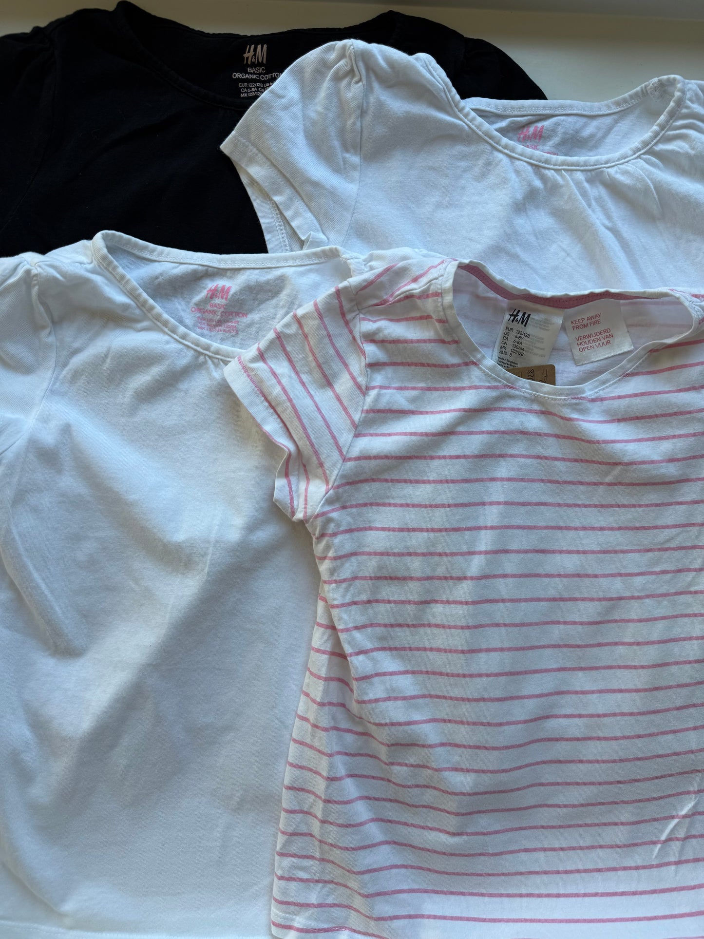 H&M Set T-Shirts weiß rosa schwarz 122/128