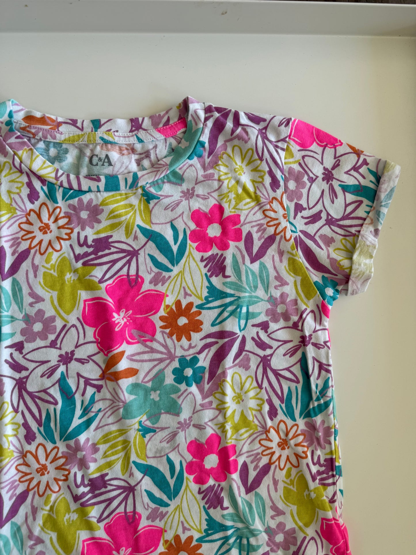 C&A T-Shirt Blumen neon 134