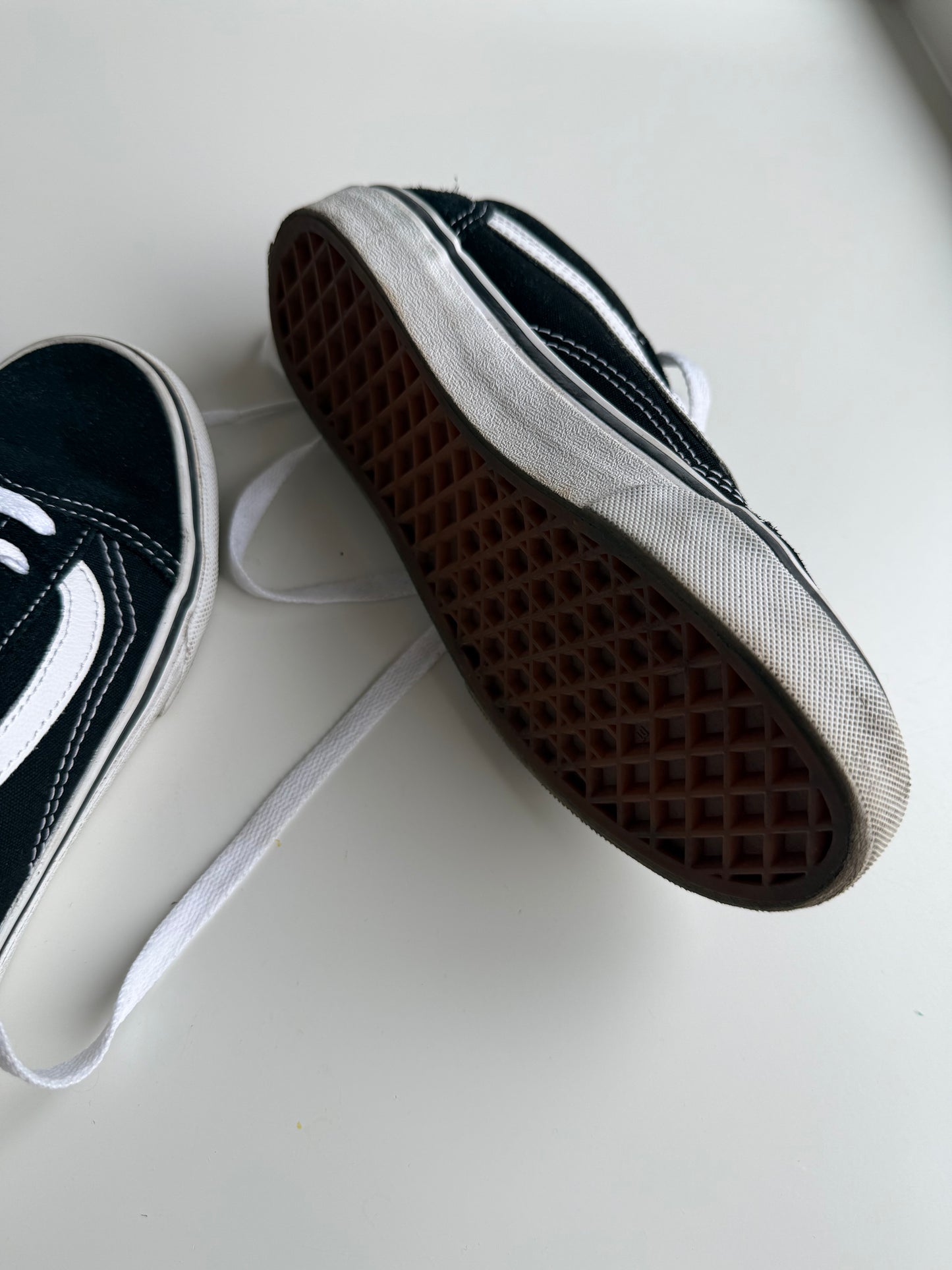 VANS Oldskool schwarz weiß 33