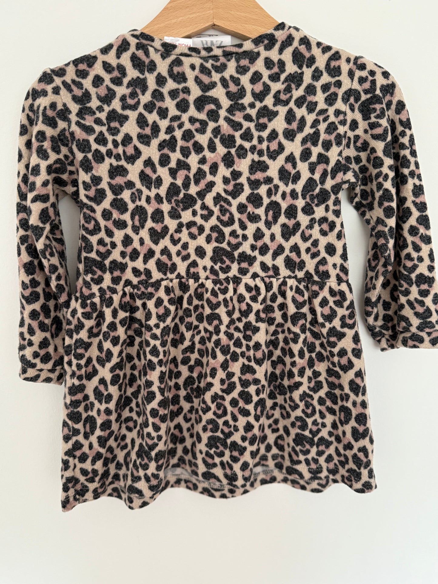 ZARA Strick Kleid Leo 80