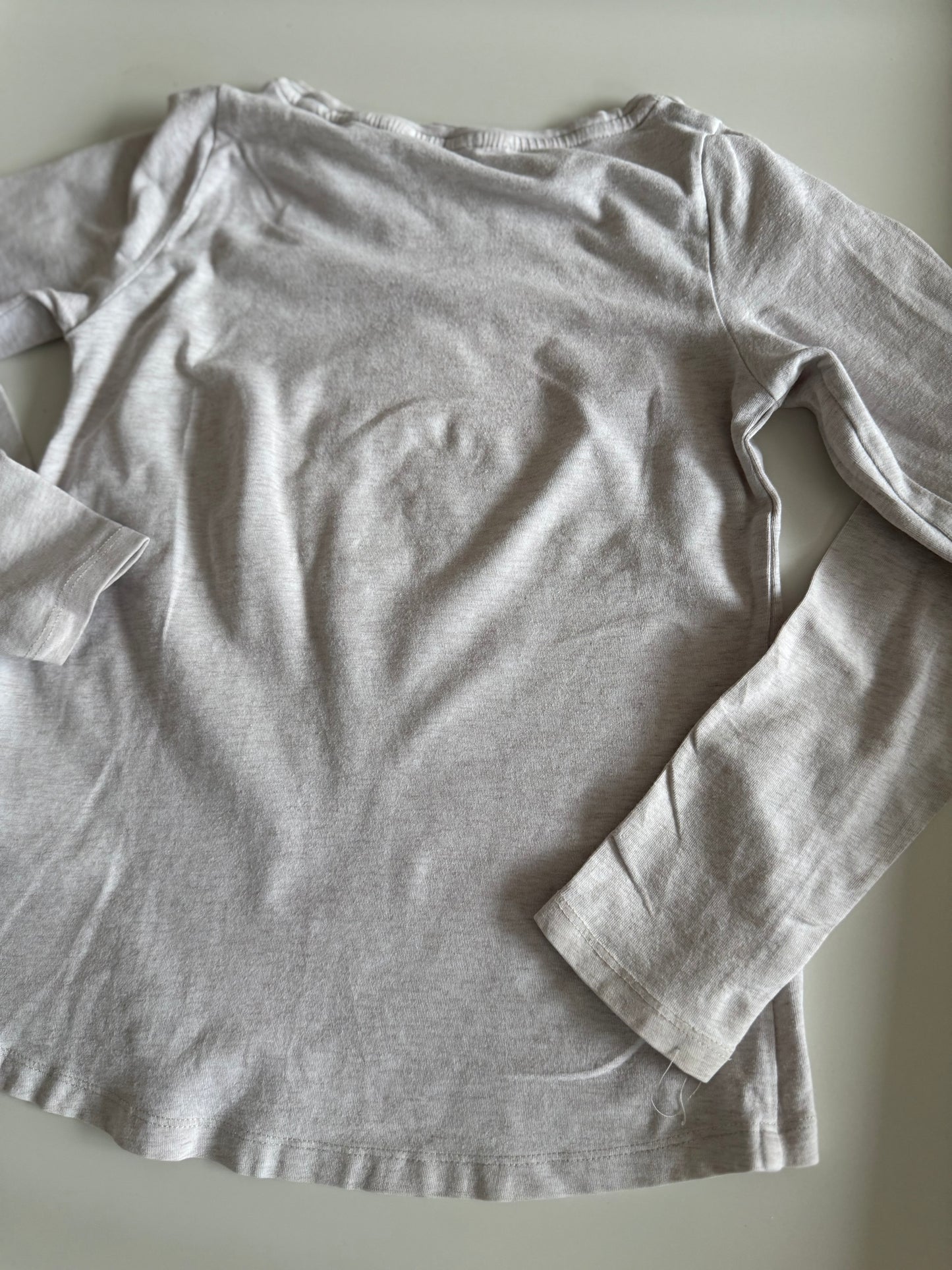 H&M Langarmshirt grau Stern pink lila 122/128