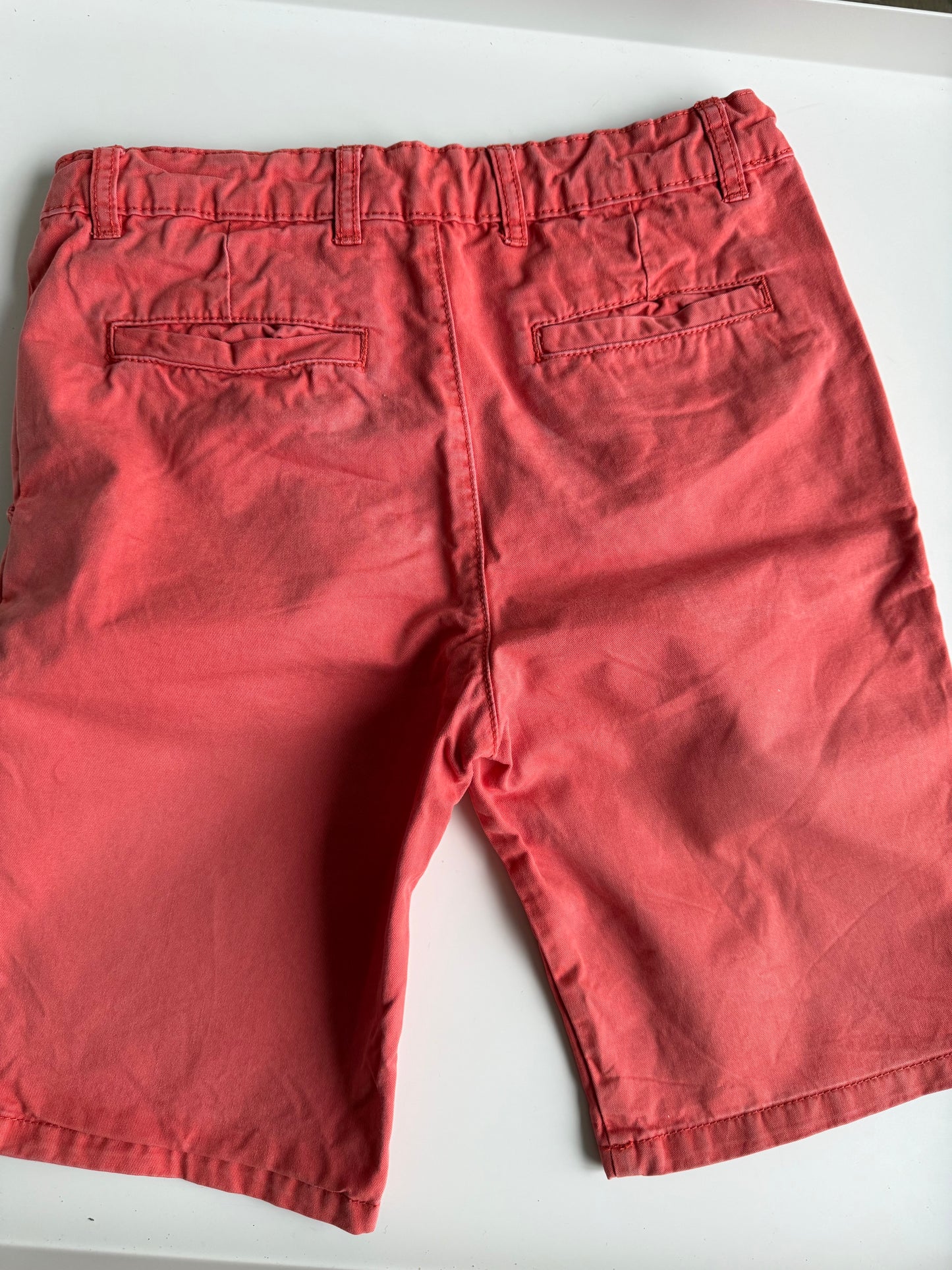 CYRILLUS Shorts rot 152