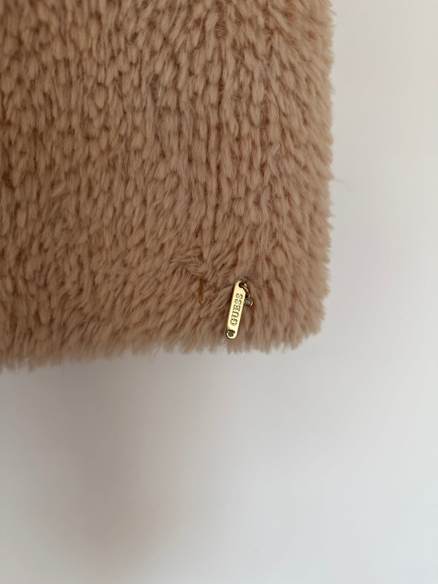GUESS Teddyfell Weste beige 140