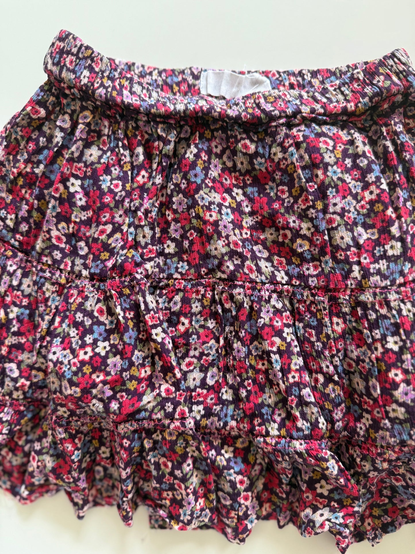 ZARA Rock Streublumen Burgund bunt rot 104