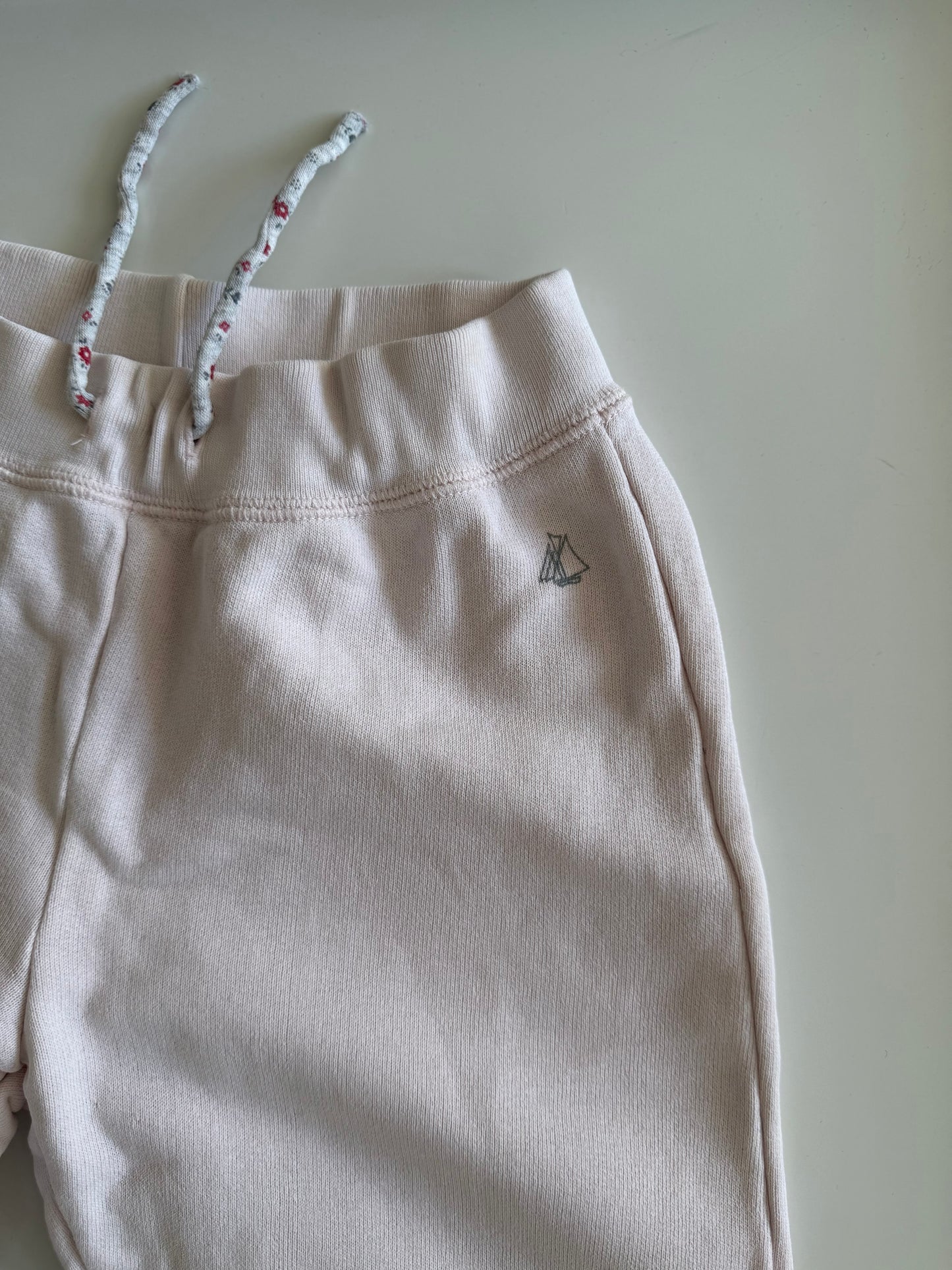 PETIT BATEAU Jogginghose rosa 122/128