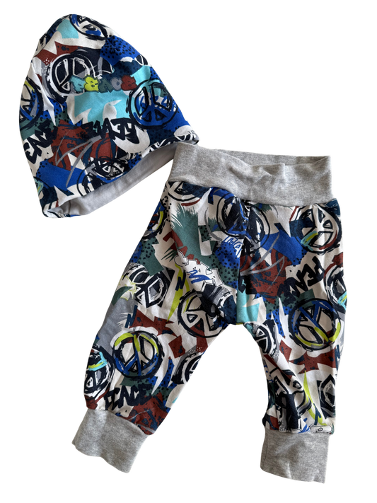 HANDMADE Set Hose und Mütze bunt 62/68