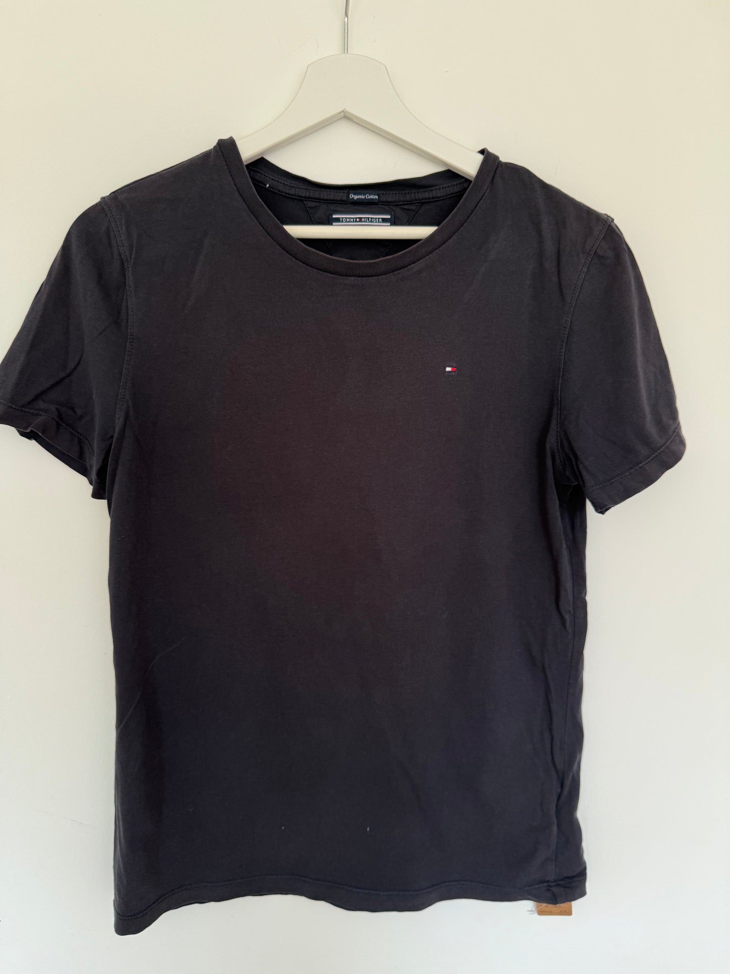 TOMMY HILFIGER T-Shirt dunkelgrau 164