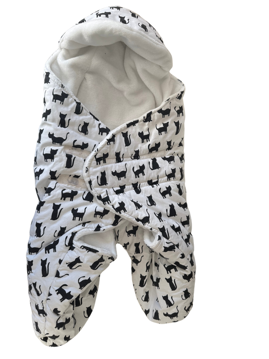 TRIXIE Fußsack Babyschale weiß schwarz Katzen