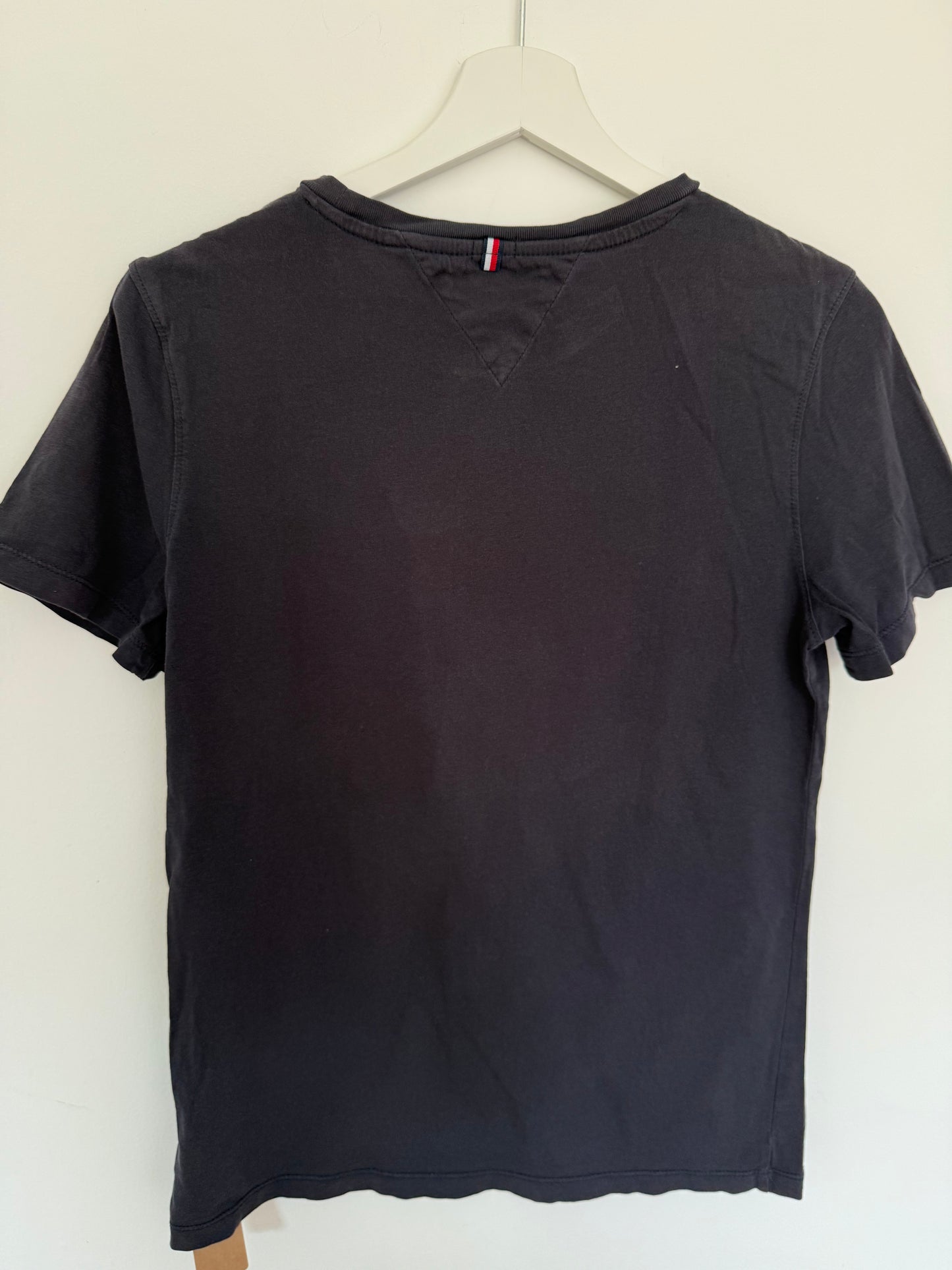 TOMMY HILFIGER T-Shirt dunkelgrau 164