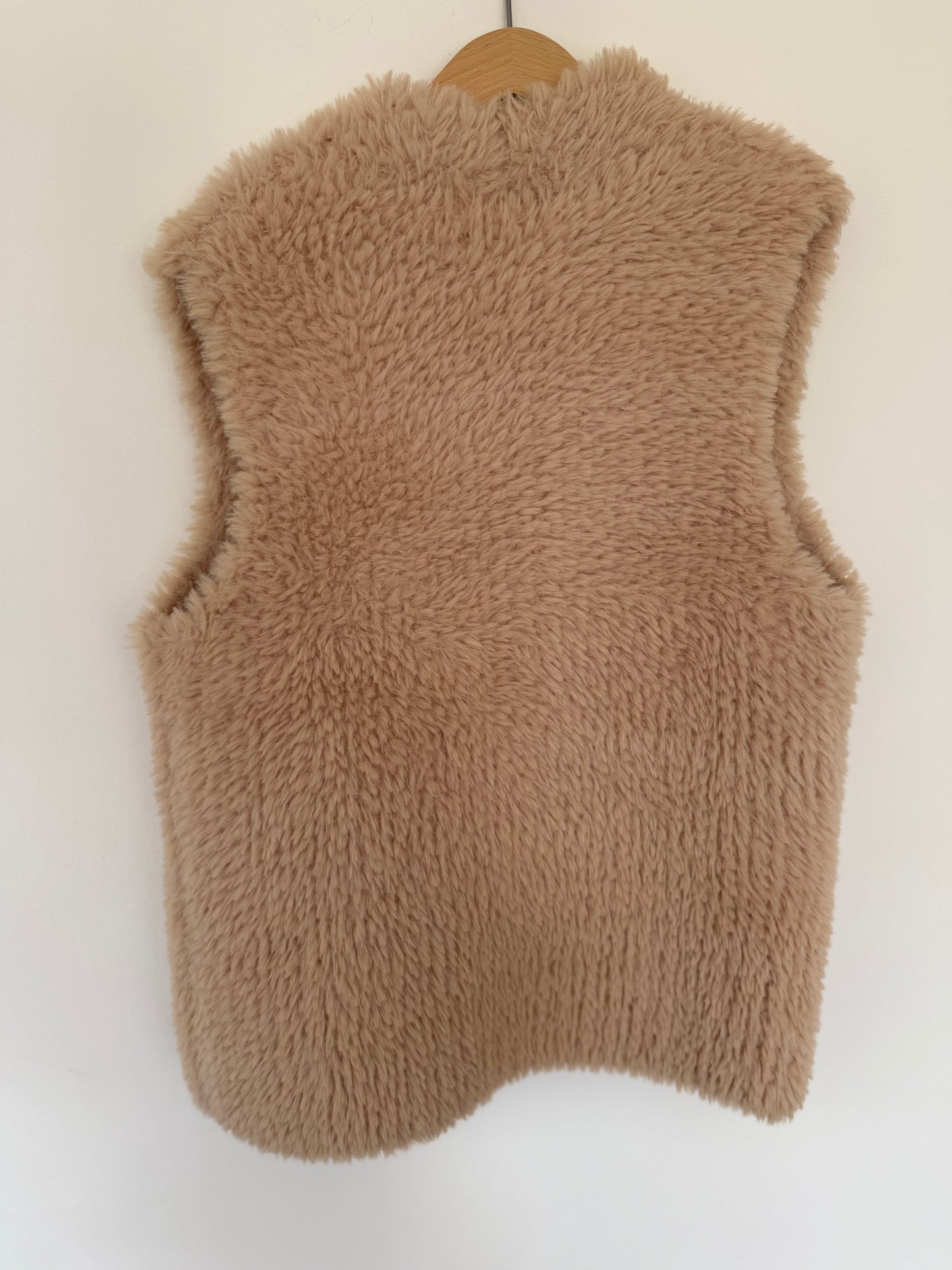 GUESS Teddyfell Weste beige 140
