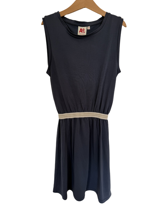AO76 Kleid Sommer dunkelblau 140