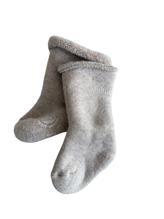 PETIT BATEAU Socken beige grau 15/16 50/56