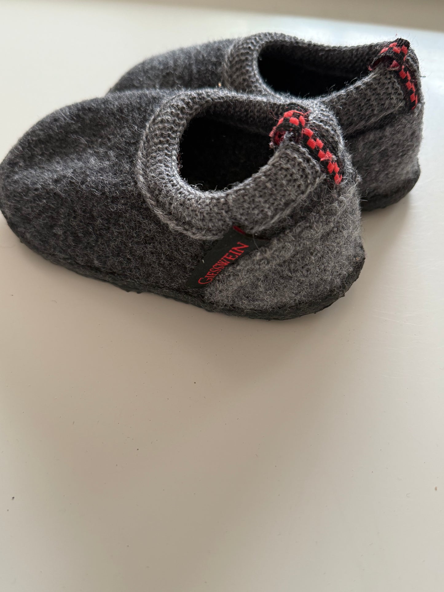 GIESSWEIN Hausschuhe Filz grau 25