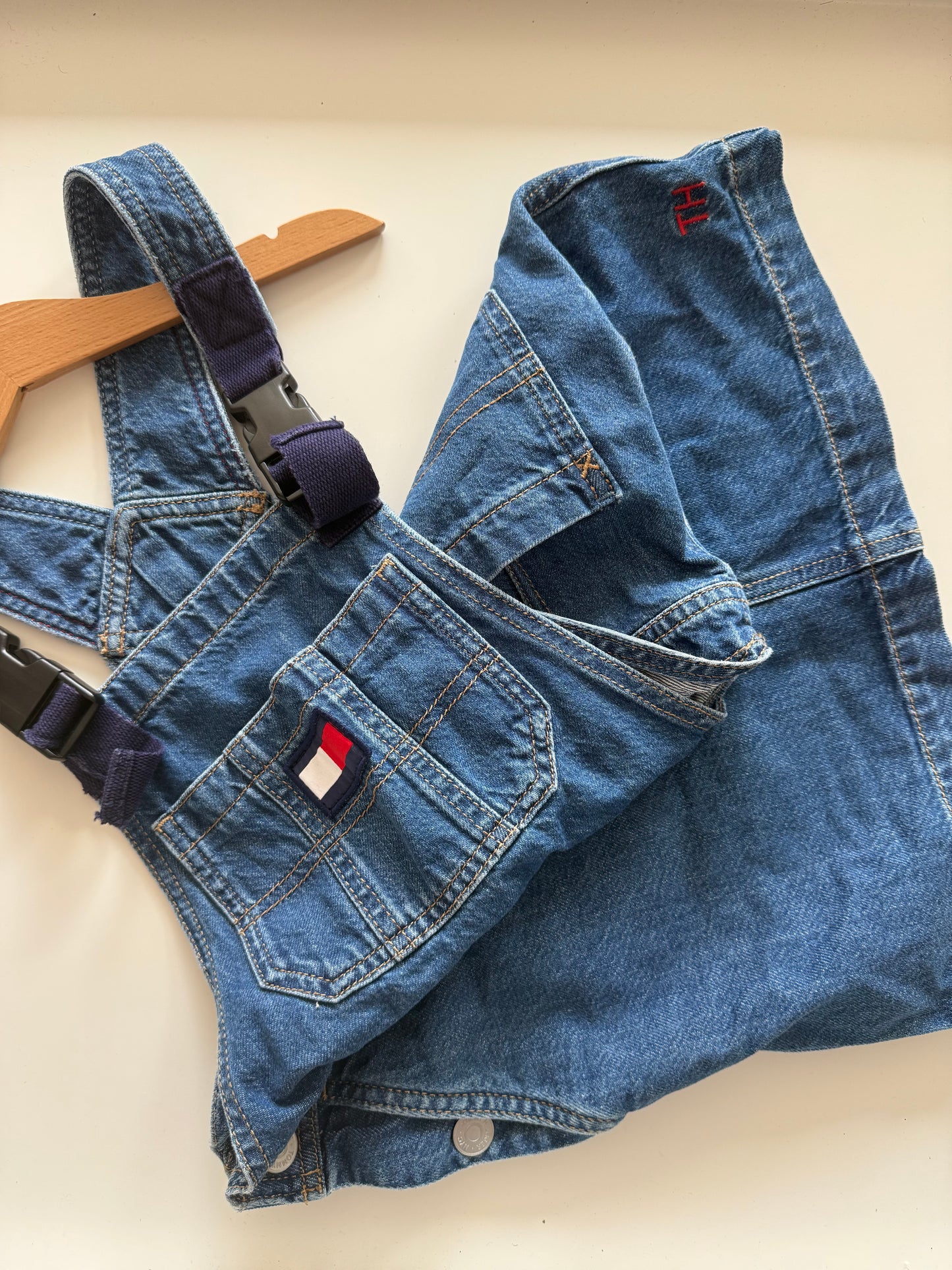 TOMMY HILFIGER Latzrock Kleid Jeans 140