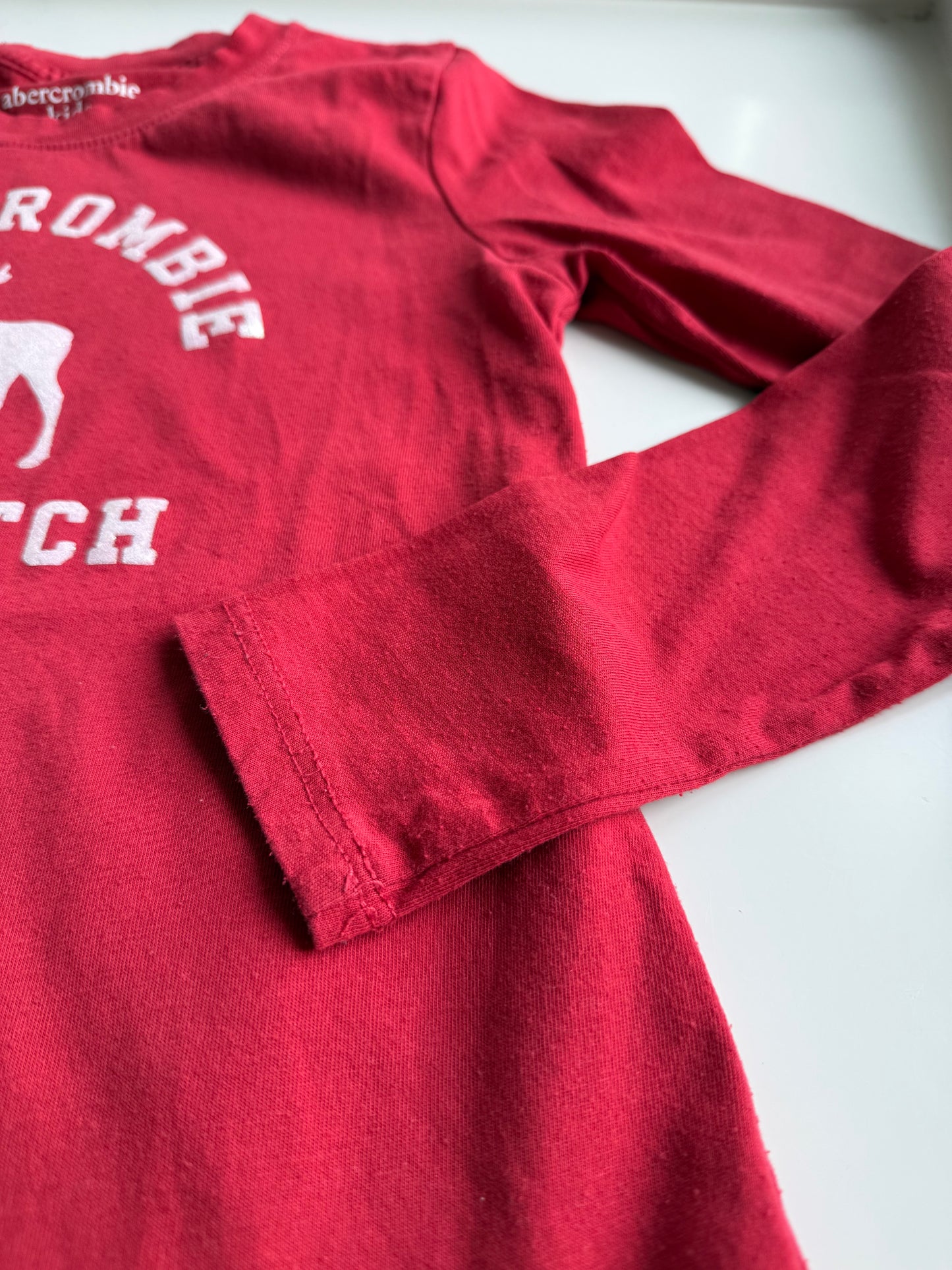 ABERCROMBIE Langarmshirt rot Glitzer 122/128