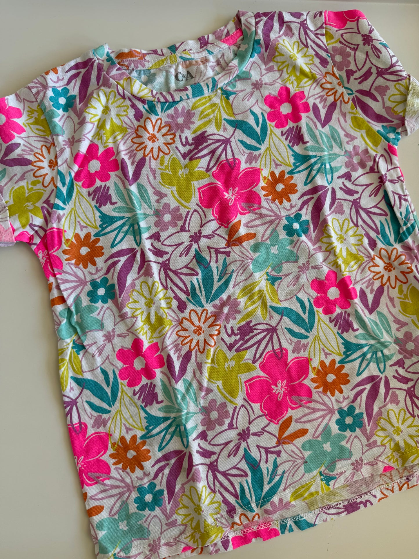 C&A T-Shirt Blumen neon 134